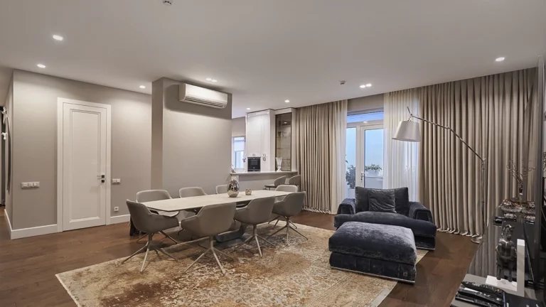 1742470300 67dbfc9cc4857 interior 1 2 1.jpg 768x432