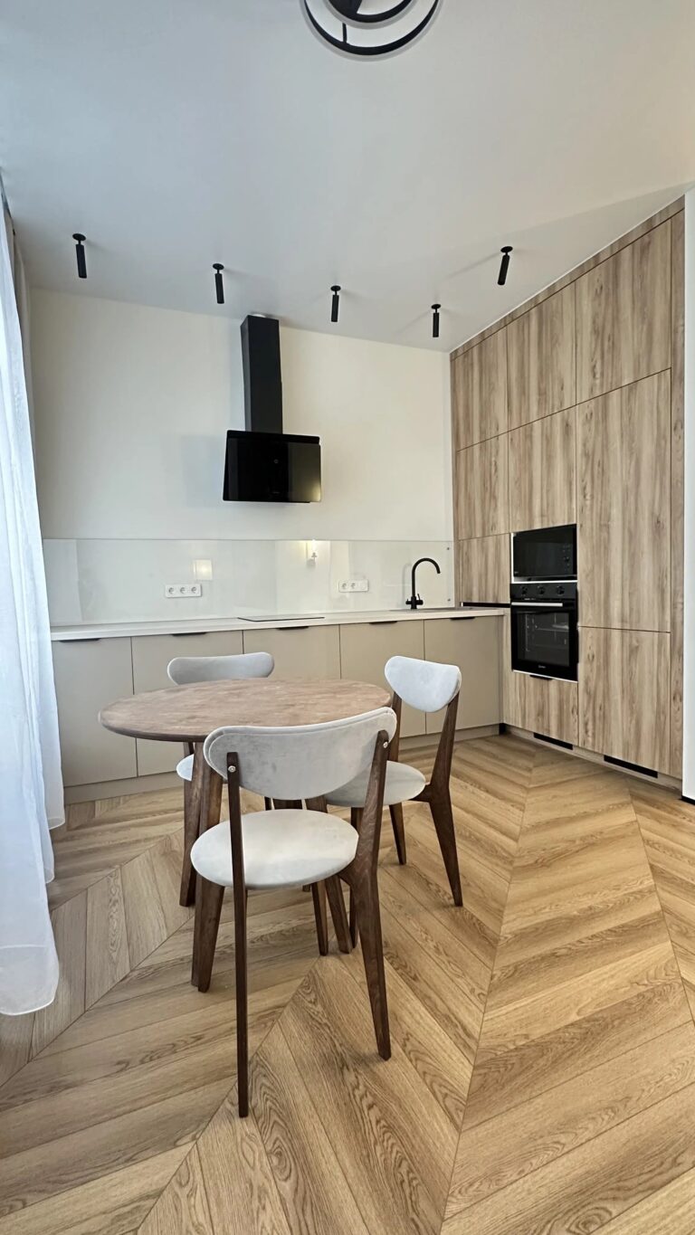 Изображение 242 768x1365